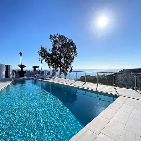 Fuer 6 Personen Ca 100 Qm In Nerja, Andalusien Costa Del Sol Apartment *
